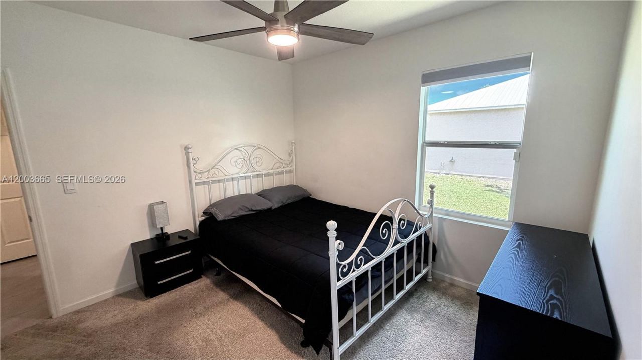 2402 SE Gillette Ave, Port Saint Lucie, FL 34952 Photo