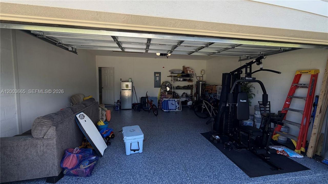 2402 SE Gillette Ave, Port Saint Lucie, FL 34952 Photo