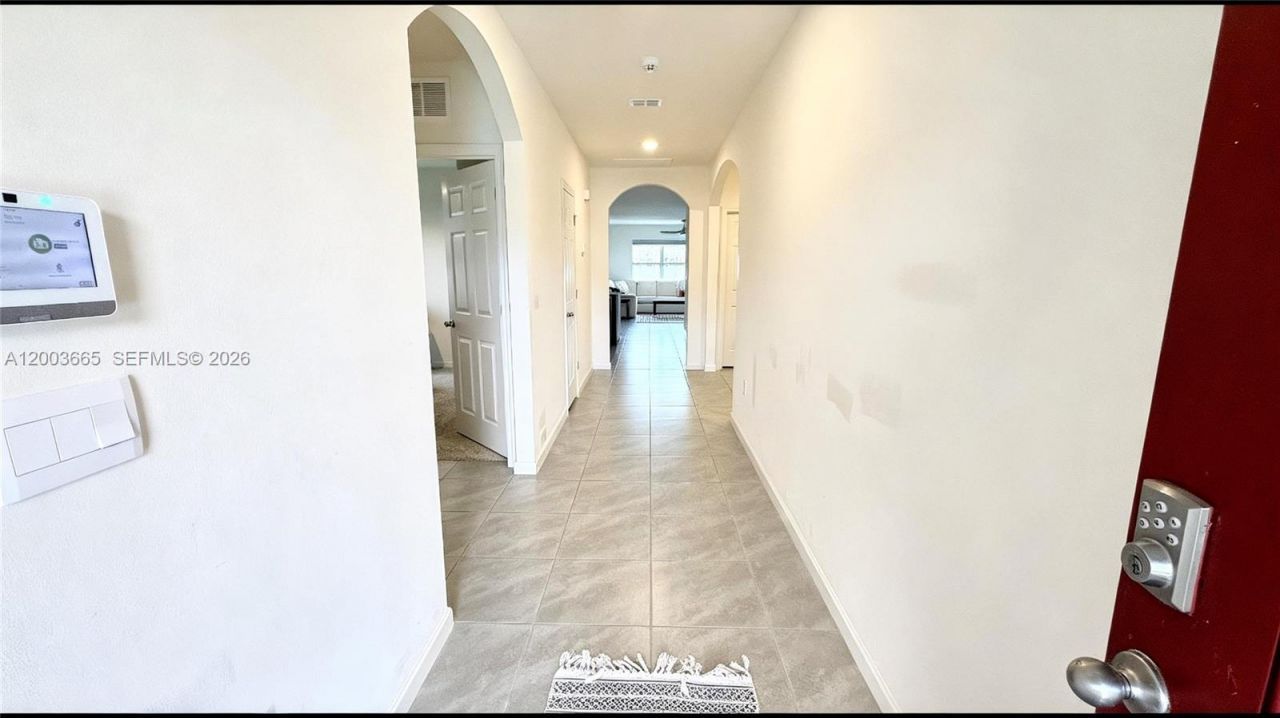 2402 SE Gillette Ave, Port Saint Lucie, FL 34952 Photo
