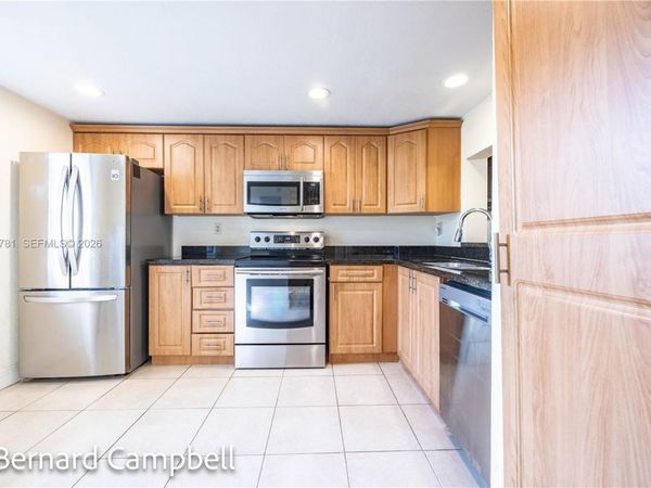 3940 Inverrary Blvd , Unit 403-A, Lauderhill, FL 33319