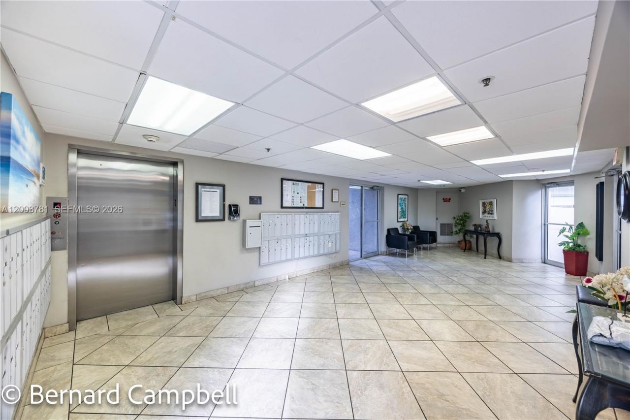 3940 Inverrary Blvd , Unit 403-A, Lauderhill, FL 33319 Photo