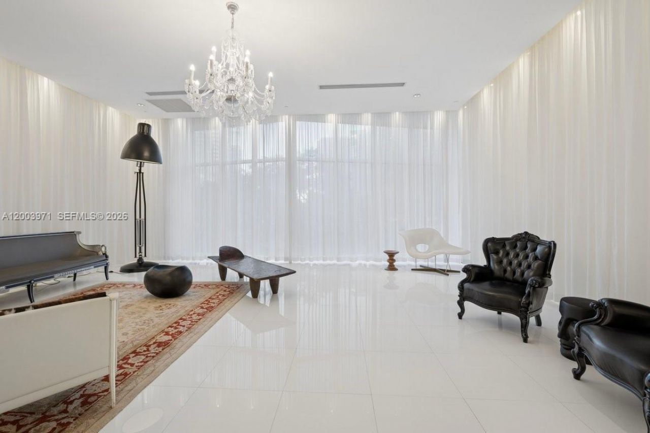 465 Brickell Ave, Unit 3804, Miami, FL 33131 Photo