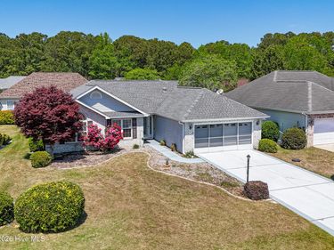 418 Hampton Street NW, Calabash, NC 28467
