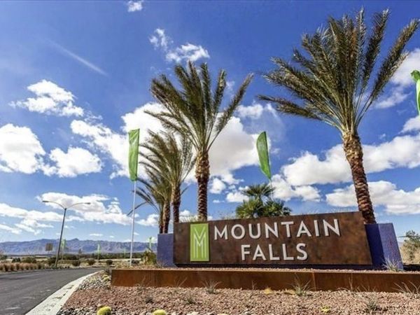 4761 Leone Avenue , Pahrump, NV 89061