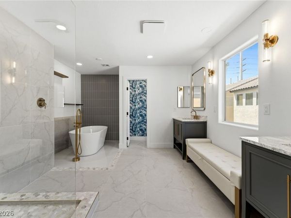 5677 Vassar Meadow Street , Las Vegas, NV 89148