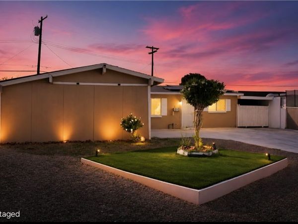 5463 Sir Monahan Street, Las Vegas, NV 89119