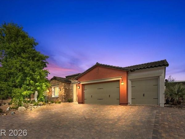 6198 Serenity Cliffs Street , Las Vegas, NV 89149