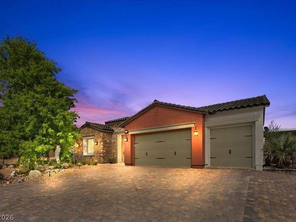 6198 Serenity Cliffs Street , Las Vegas, NV 89149