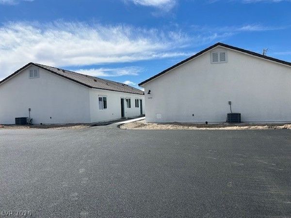 1100 S Hall Avenue , Unit 2, Pahrump, NV 89048