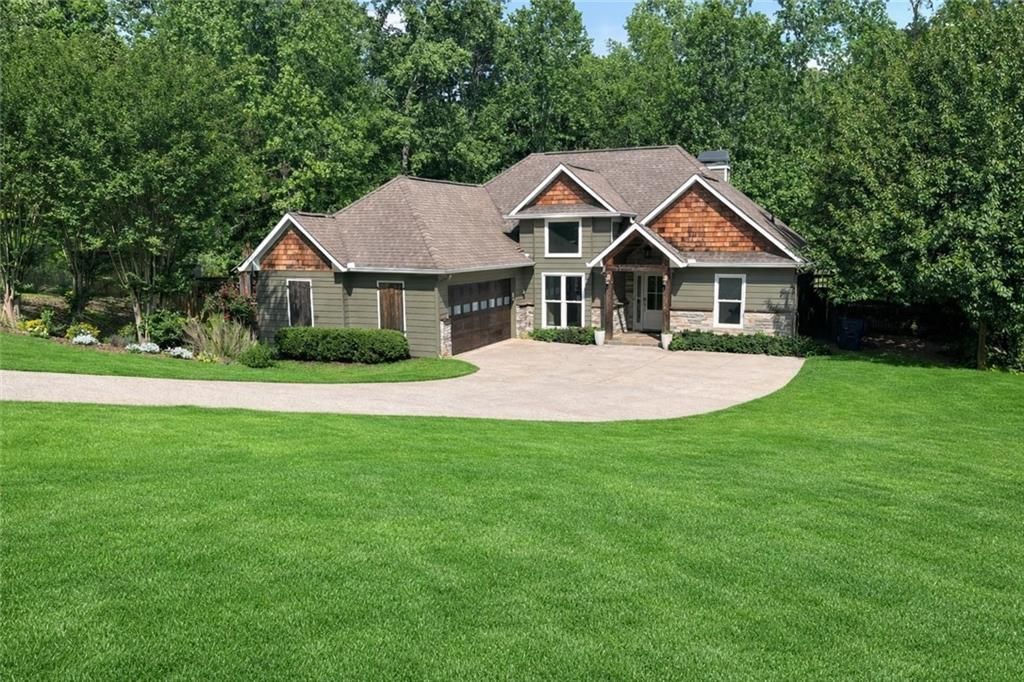 5775 Enchantress Lane, Buford, GA 30518 Main Photo