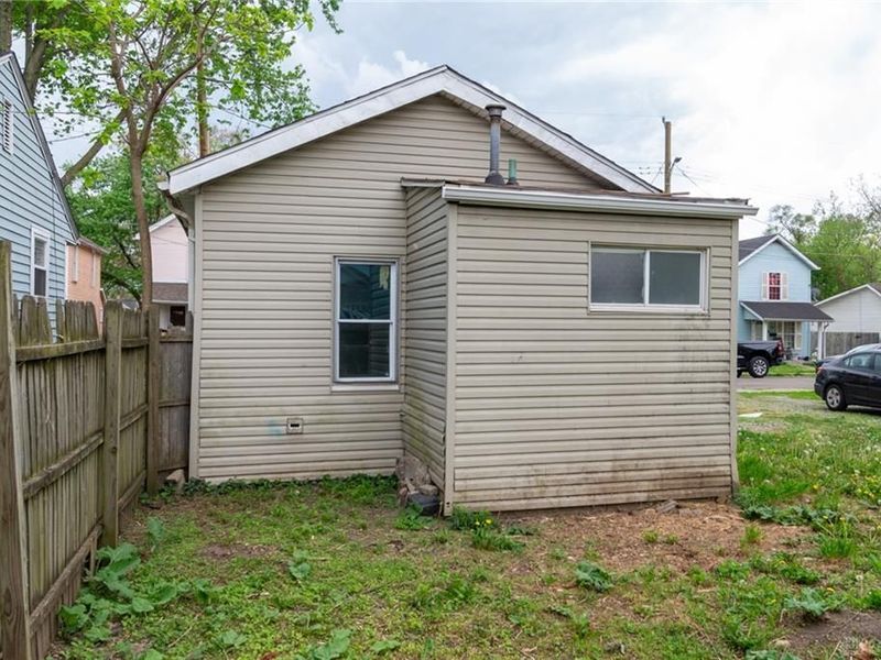 2039 Howard Avenue, Middletown, OH 45044 Photo 4