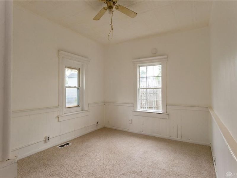 2039 Howard Avenue, Middletown, OH 45044 Photo 5
