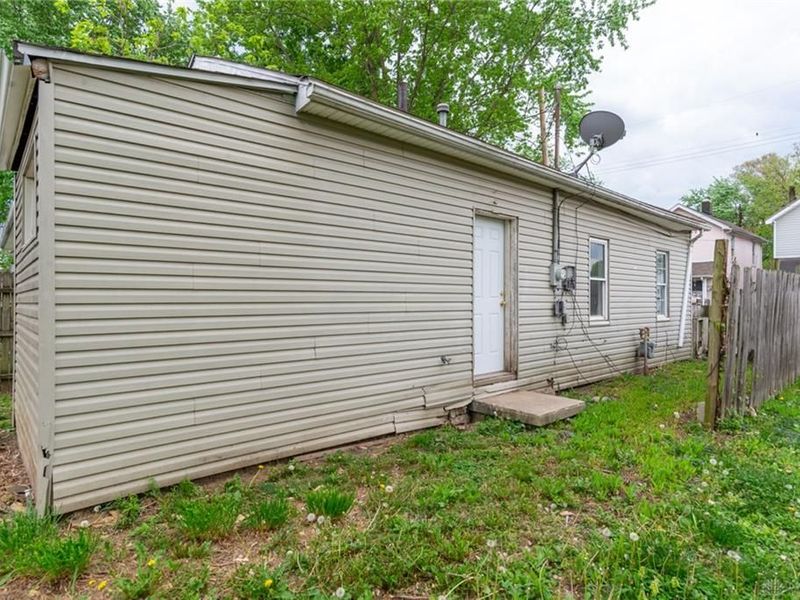 2039 Howard Avenue, Middletown, OH 45044 Photo 5