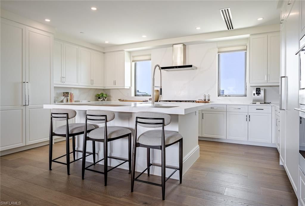 1130 3rd Ave S, Unit 408, Other, FL 34102 Photo