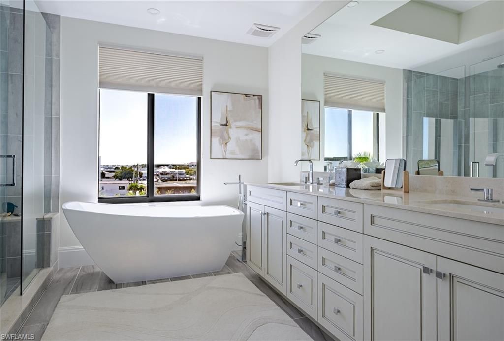 1130 3rd Ave S, Unit 408, Other, FL 34102 Photo