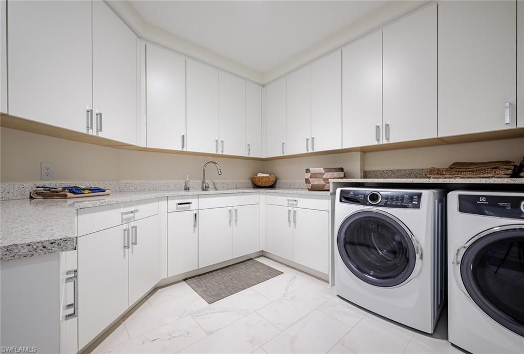 1130 3rd Ave S, Unit 408, Other, FL 34102 Photo