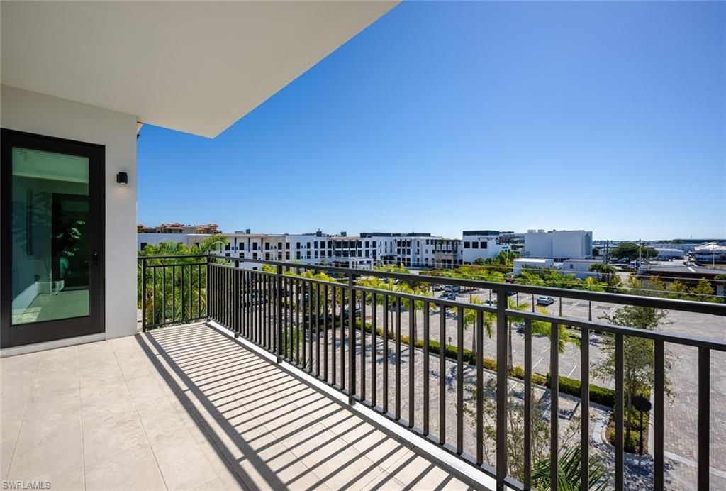 1130 3rd Ave S, Unit 408, Other, FL 34102 Photo