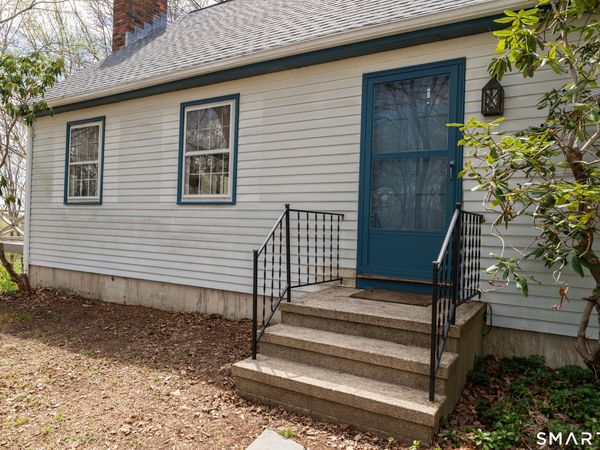 94 Quonnipaug Hill, Guilford, CT 06437
