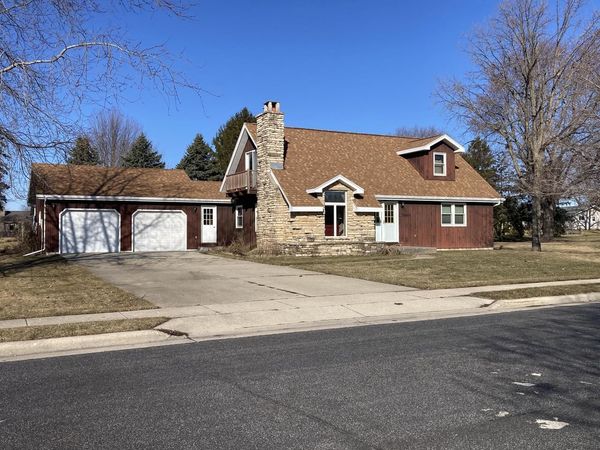 405 S 5th STREET, Cedar Grove, WI 53013