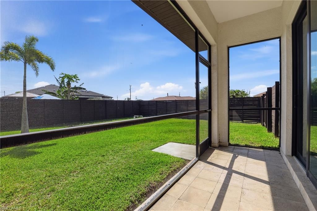 1425 NW 13th Ave, Cape Coral, FL 33993 Photo