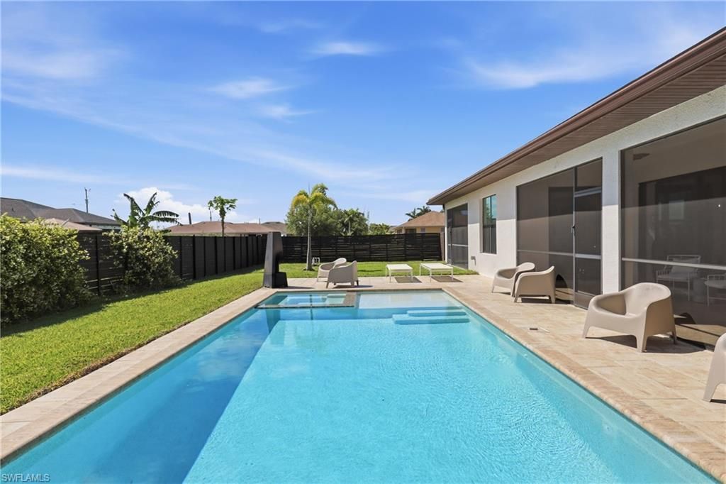 1425 NW 13th Ave, Cape Coral, FL 33993 Photo