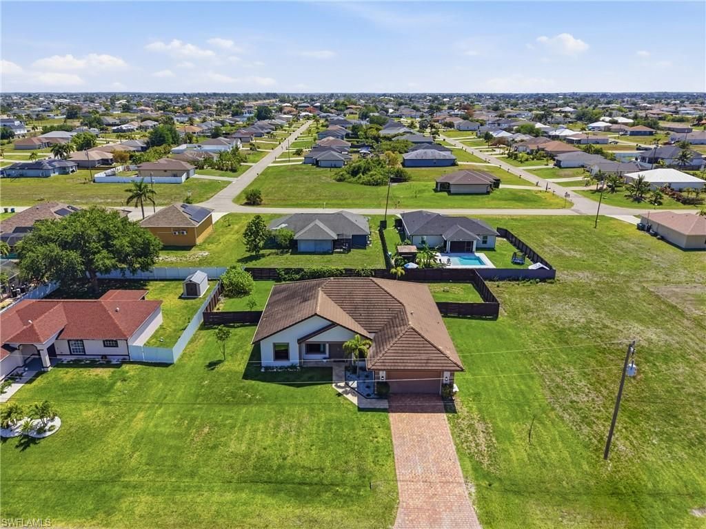 1425 NW 13th Ave, Cape Coral, FL 33993 Photo
