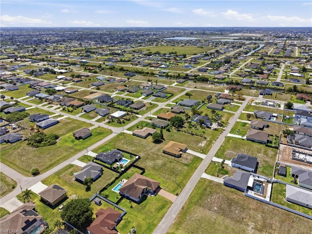 1425 NW 13th Ave, Cape Coral, FL 33993 Photo