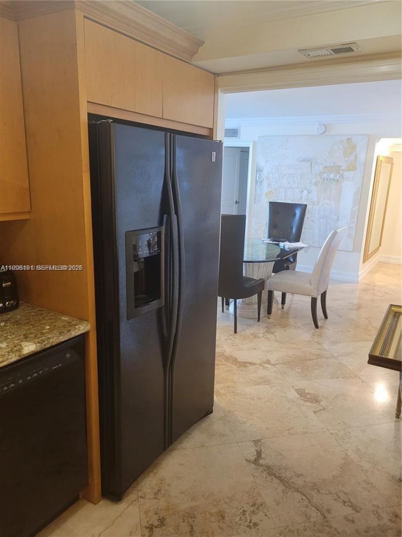 2333 Brickell Ave, Unit 2504, Miami, FL 33129 Photo