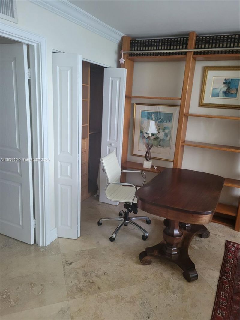 2333 Brickell Ave, Unit 2504, Miami, FL 33129 Photo