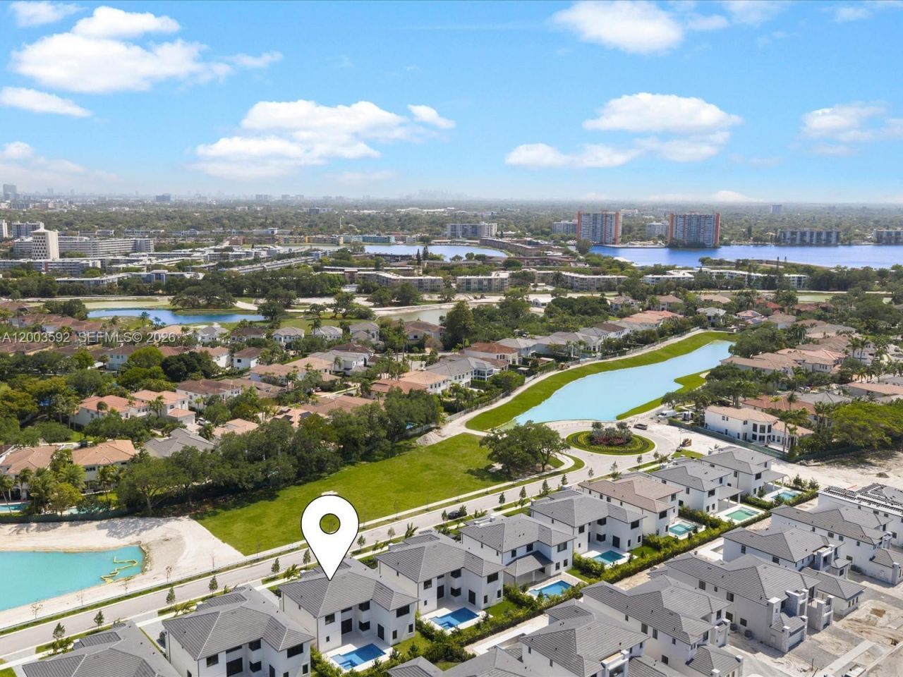 19602 NE 14 Ct, Miami, FL 33179 Photo