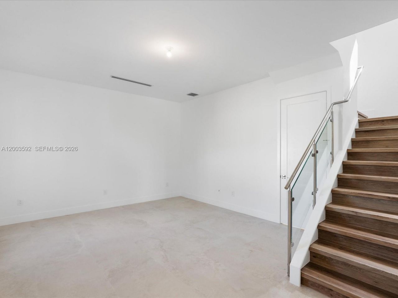 19602 NE 14 Ct, Miami, FL 33179 Photo