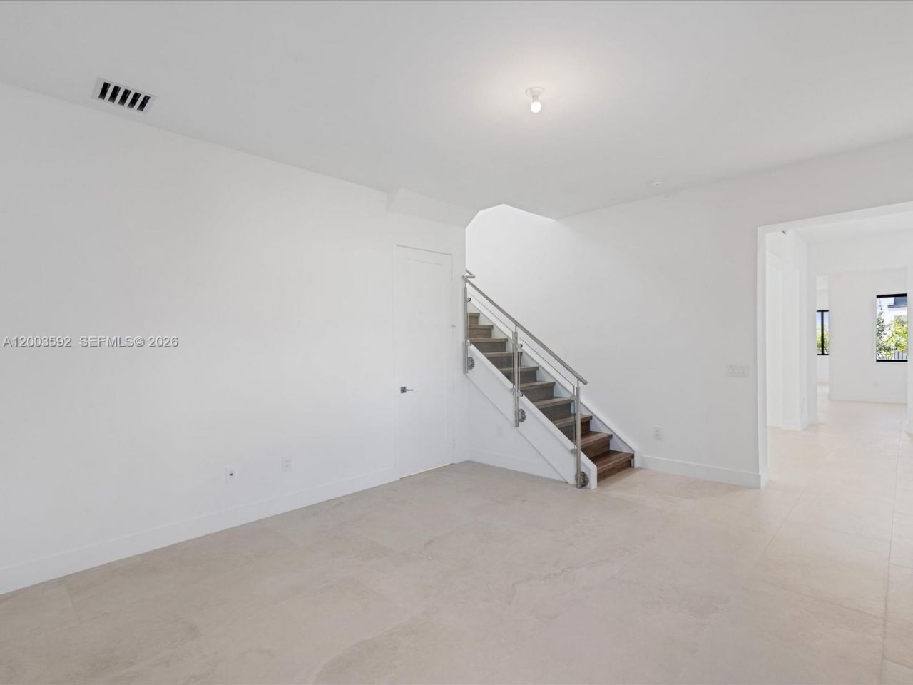 19602 NE 14 Ct, Miami, FL 33179 Photo