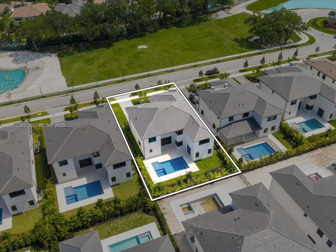 19602 NE 14 Ct, Miami, FL 33179 Photo