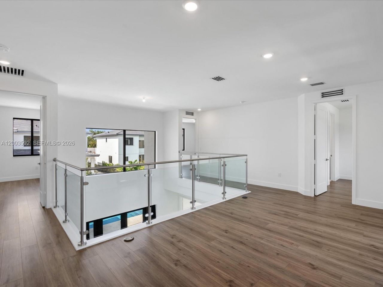 19602 NE 14 Ct, Miami, FL 33179 Photo