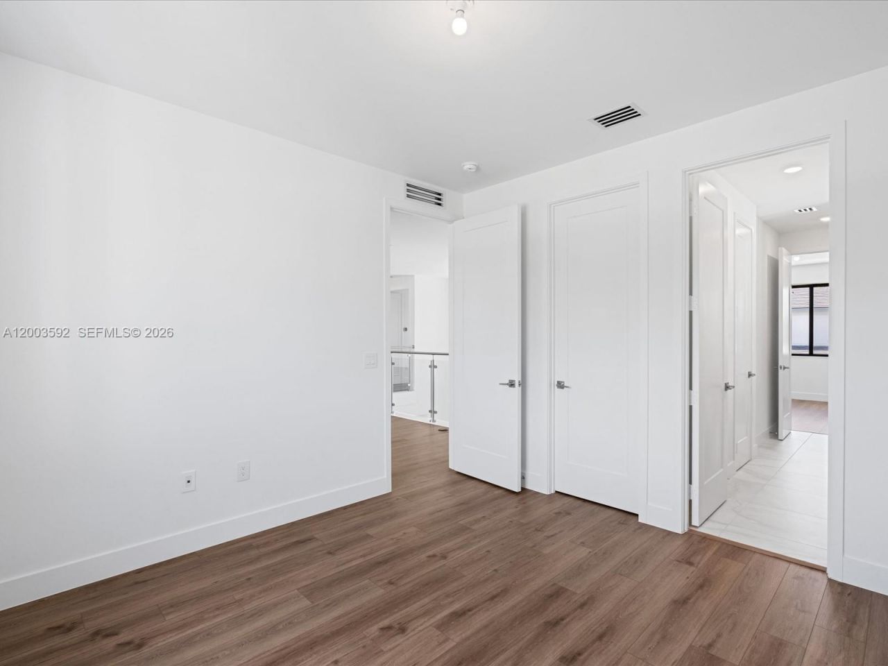 19602 NE 14 Ct, Miami, FL 33179 Photo