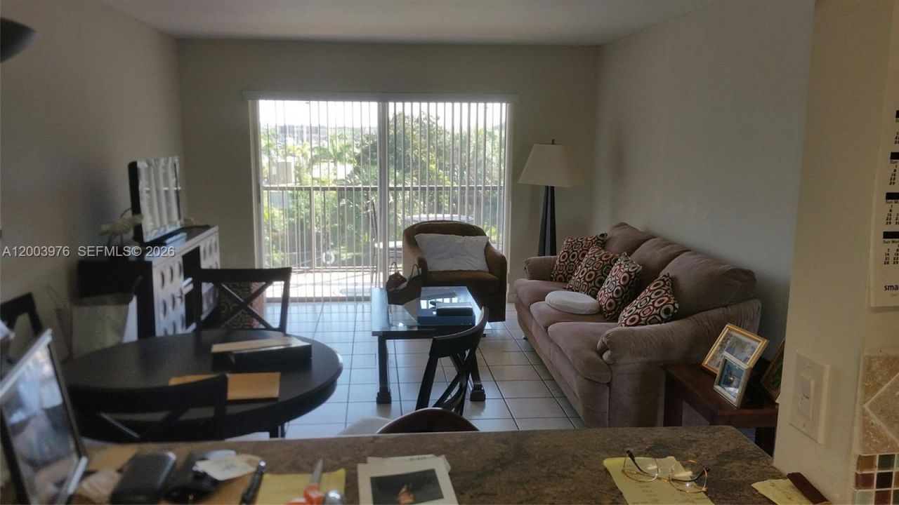 9405 W Flagler St, Unit D308, Miami, FL 33174 Photo