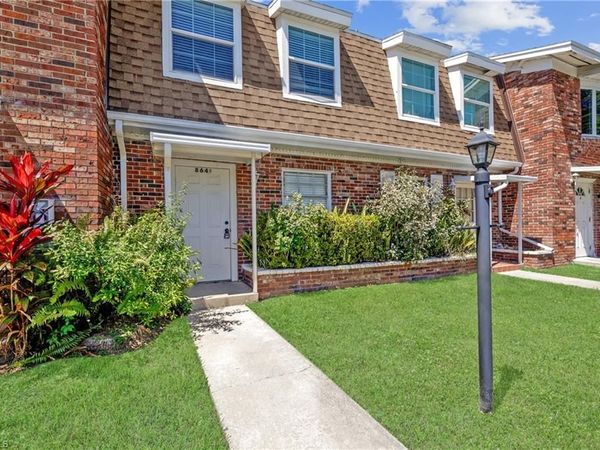 864 Courtington LN , Unit 3, FORT MYERS, FL 33919