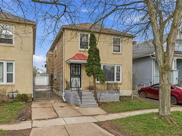 70 Harriet Avenue , Buffalo, NY 14215