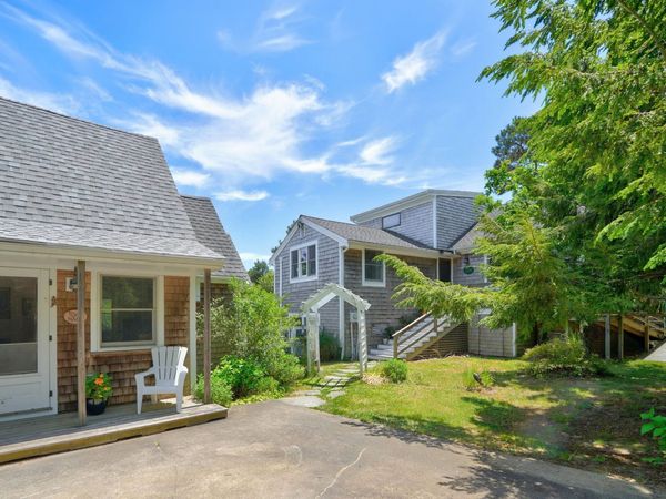 188 Vineyard Meadow Farms Rd, West Tisbury, MA 02568