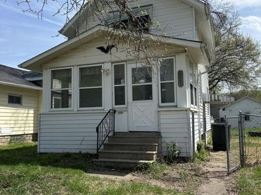 3113 9 1/2 Street, Rock Island, IL 61201