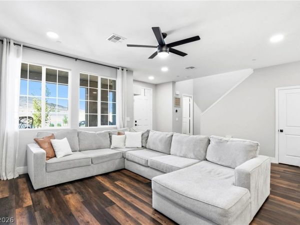 3262 Palindrome Avenue, Henderson, NV 89044