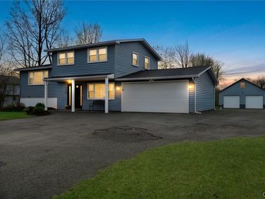 8305 Sandra Avenue , Cicero, NY 13039