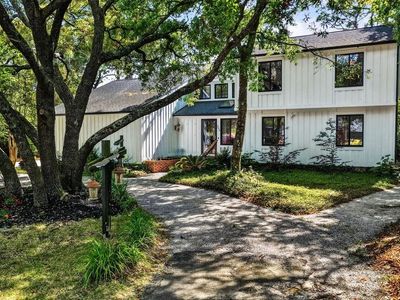 388 Linden Circle , Pawleys Island, SC 29585