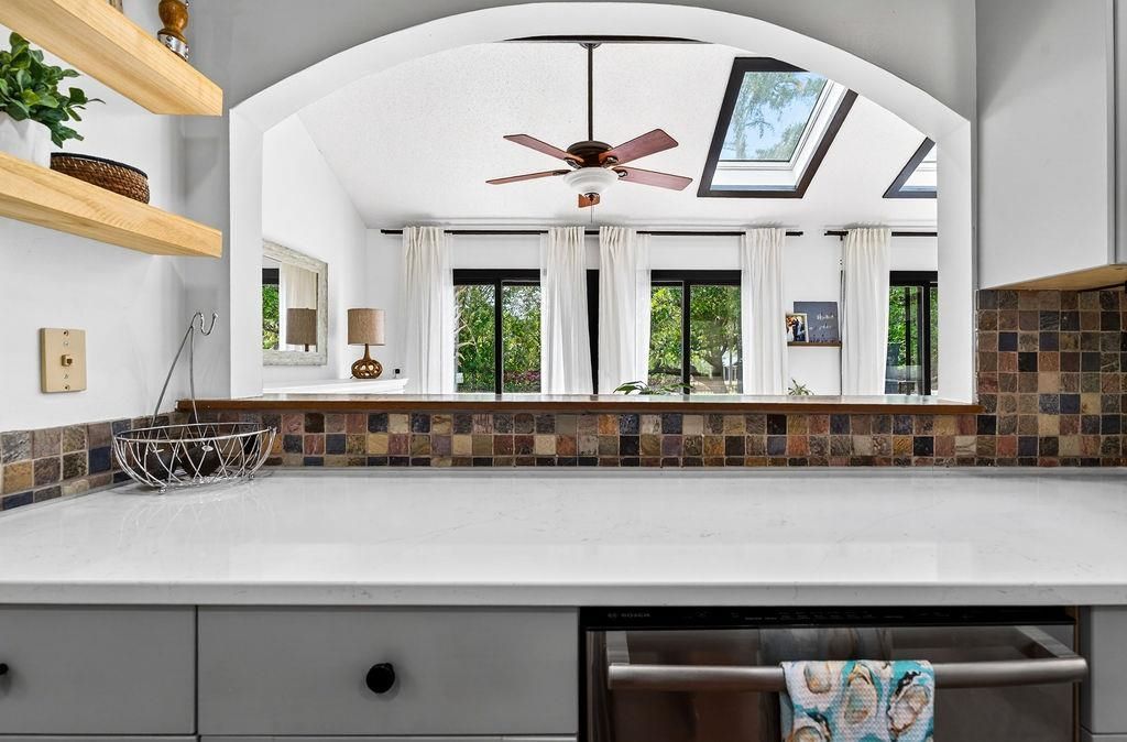 388 Linden Circle  Photo 13