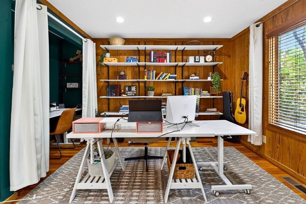 388 Linden Circle  Photo 17