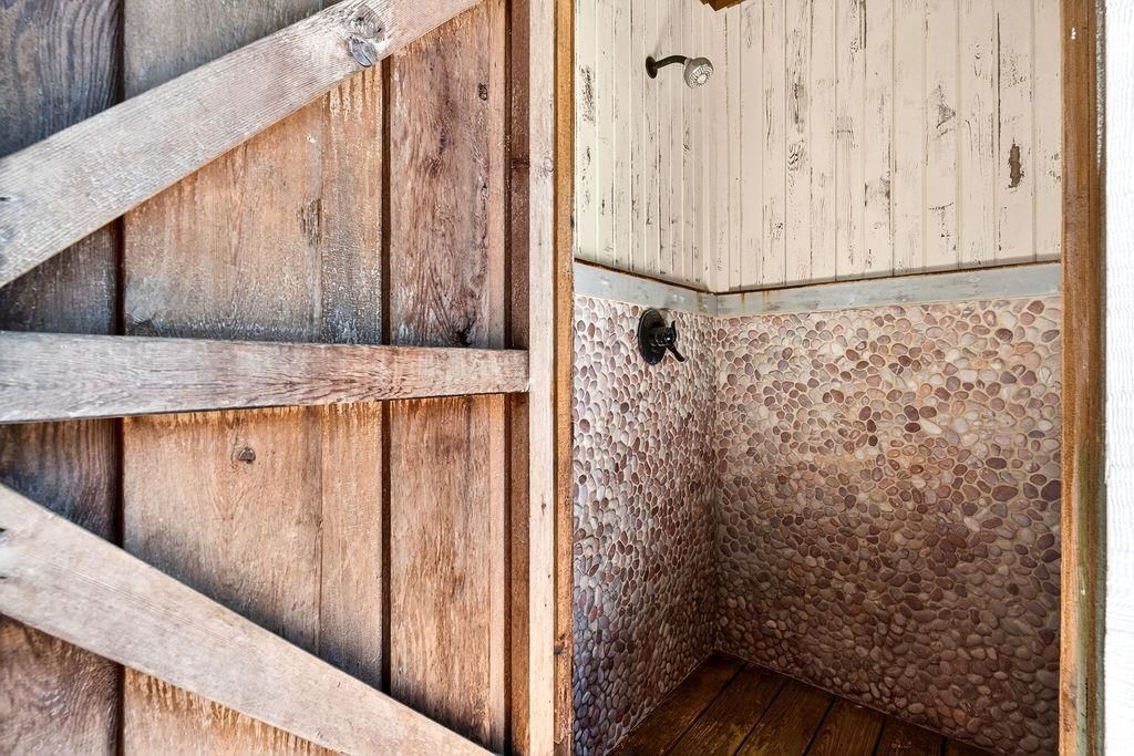 388 Linden Circle  Photo 32