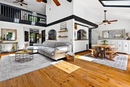 388 Linden Circle  photo 4