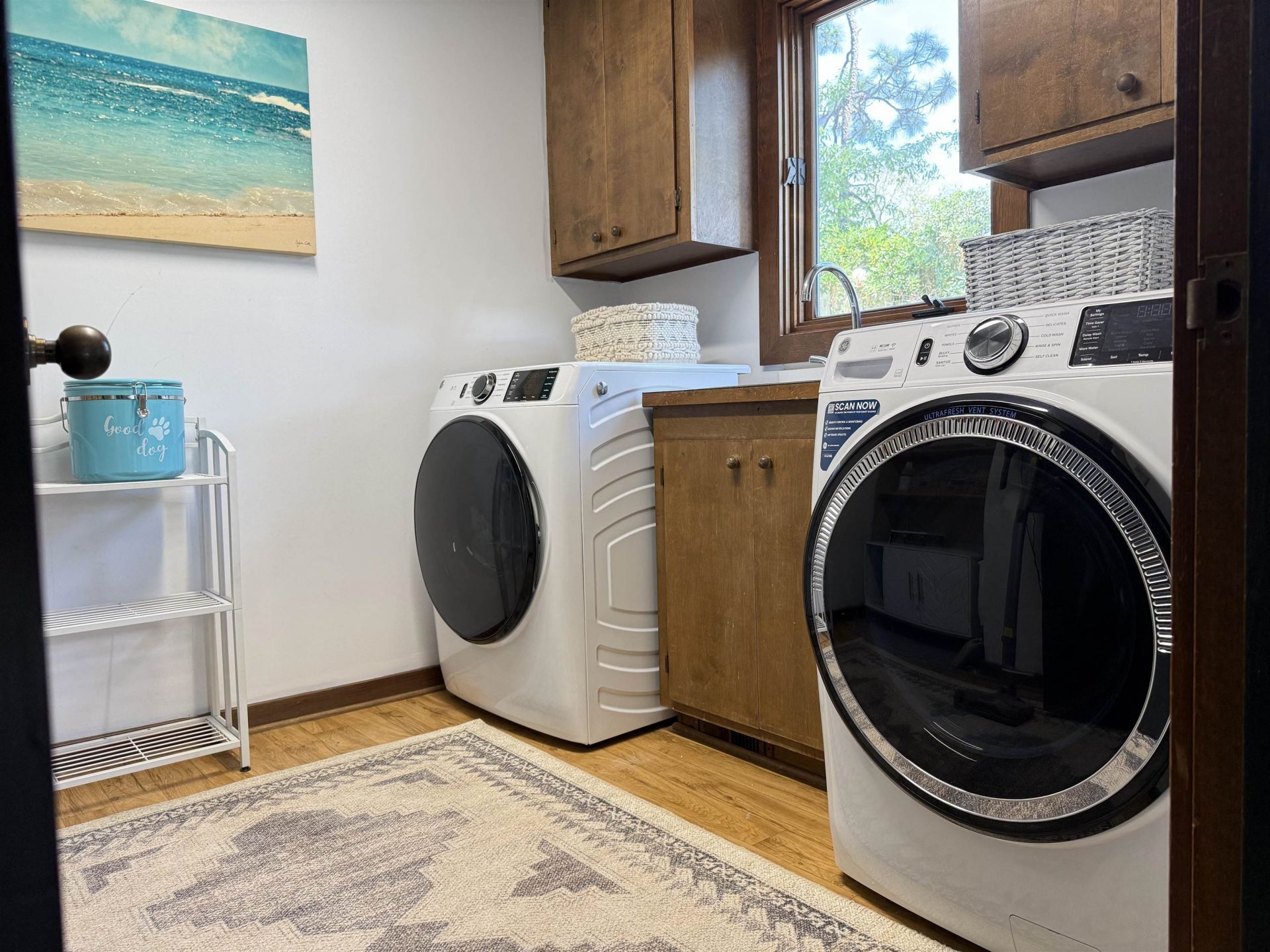 388 Linden Circle  Photo 9