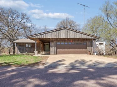 21 W Fork Drive, Humboldt, IA 50548