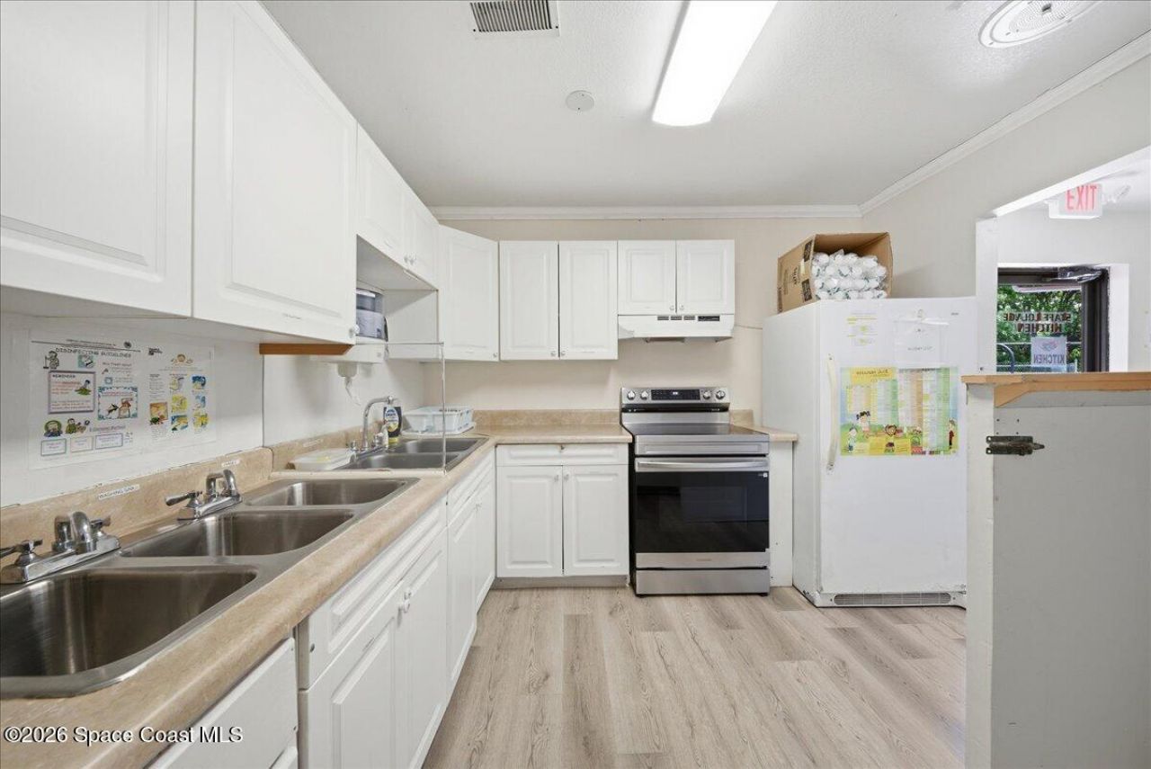 1330 Knox Mcrae Drive , Unit 6a, Titusville, FL 32780 Photo